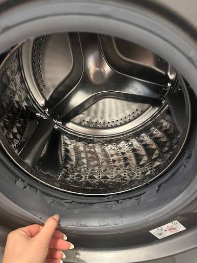 Door Gasket Replacement Riyadh